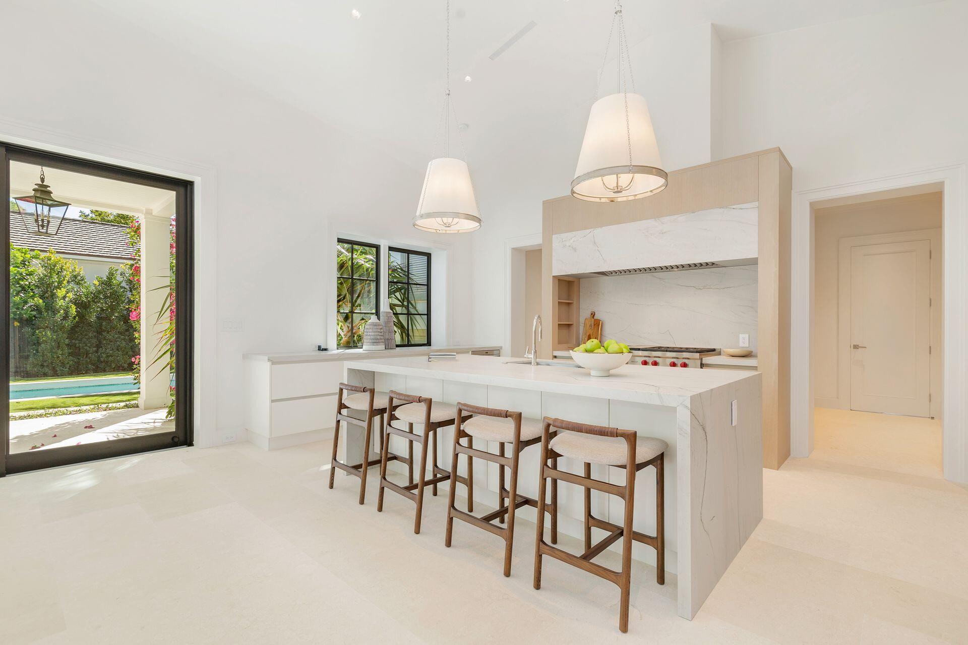 MIRAMAR SHORES - Residential