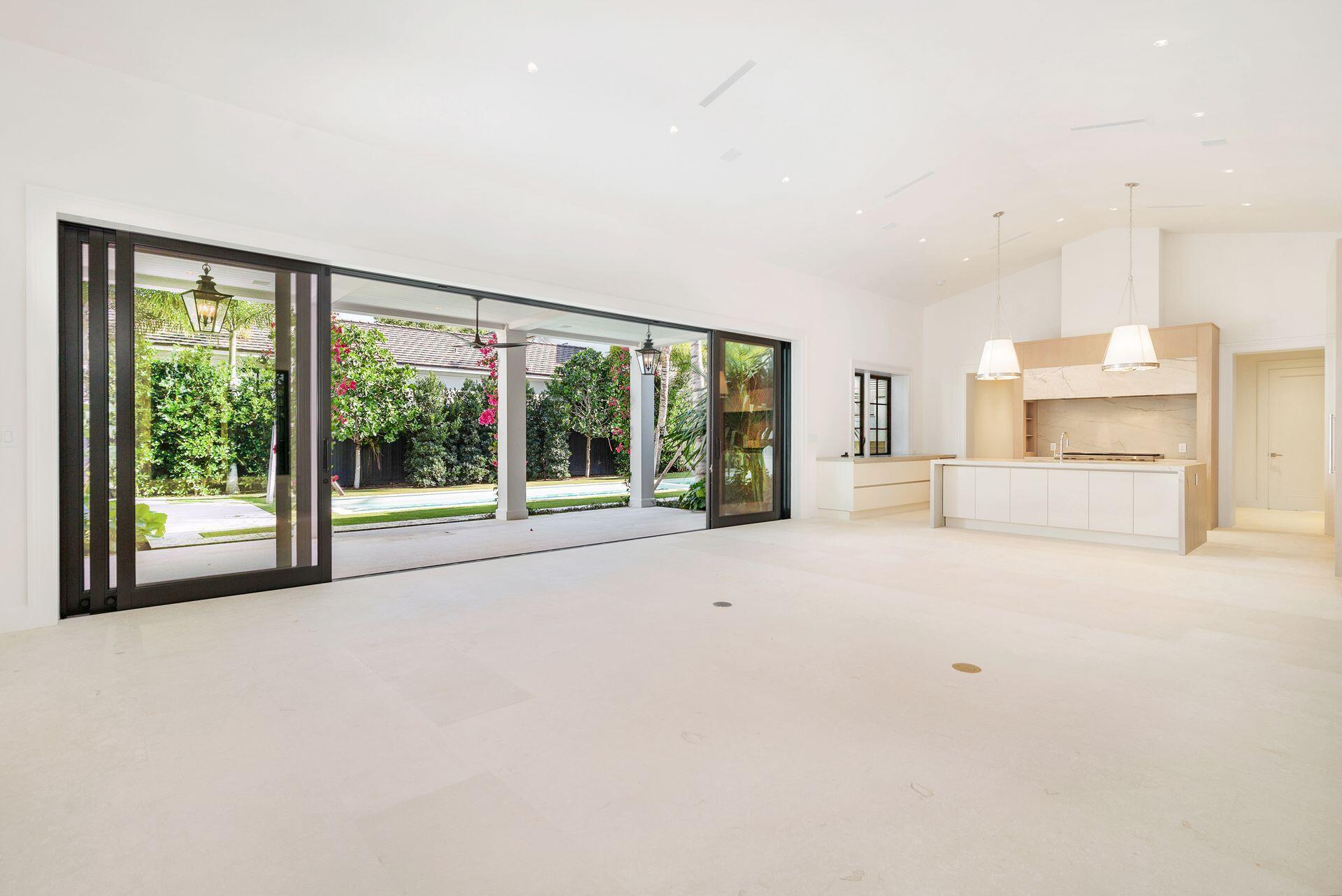 MIRAMAR SHORES - Residential