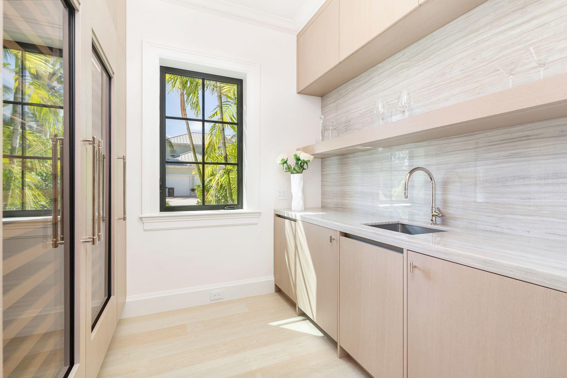 MIRAMAR SHORES - Residential