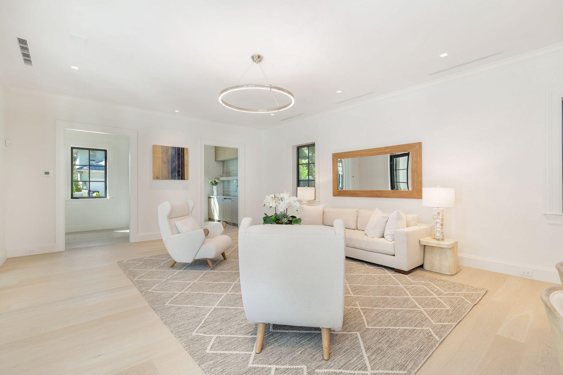 MIRAMAR SHORES - Residential