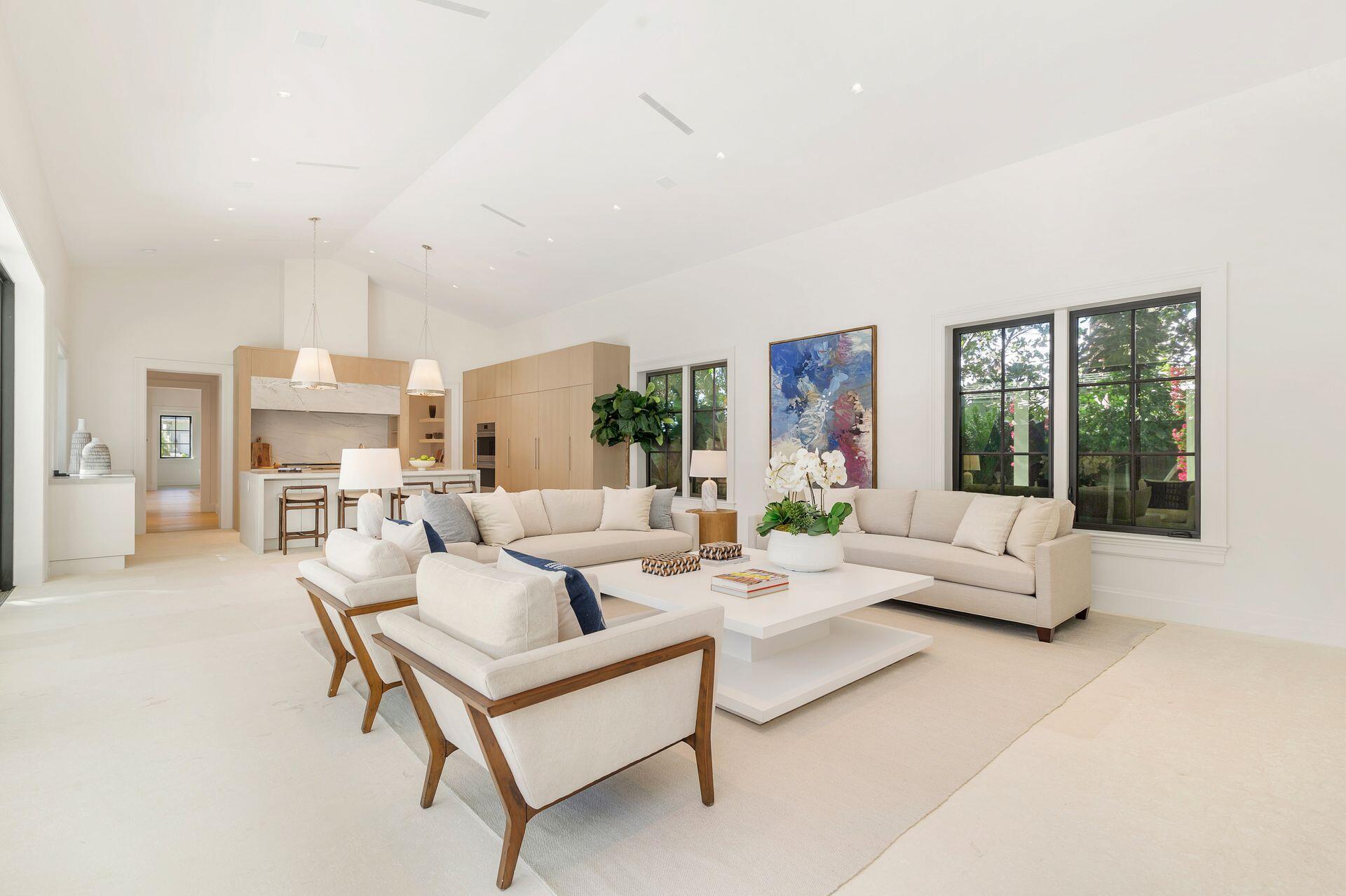 MIRAMAR SHORES - Residential