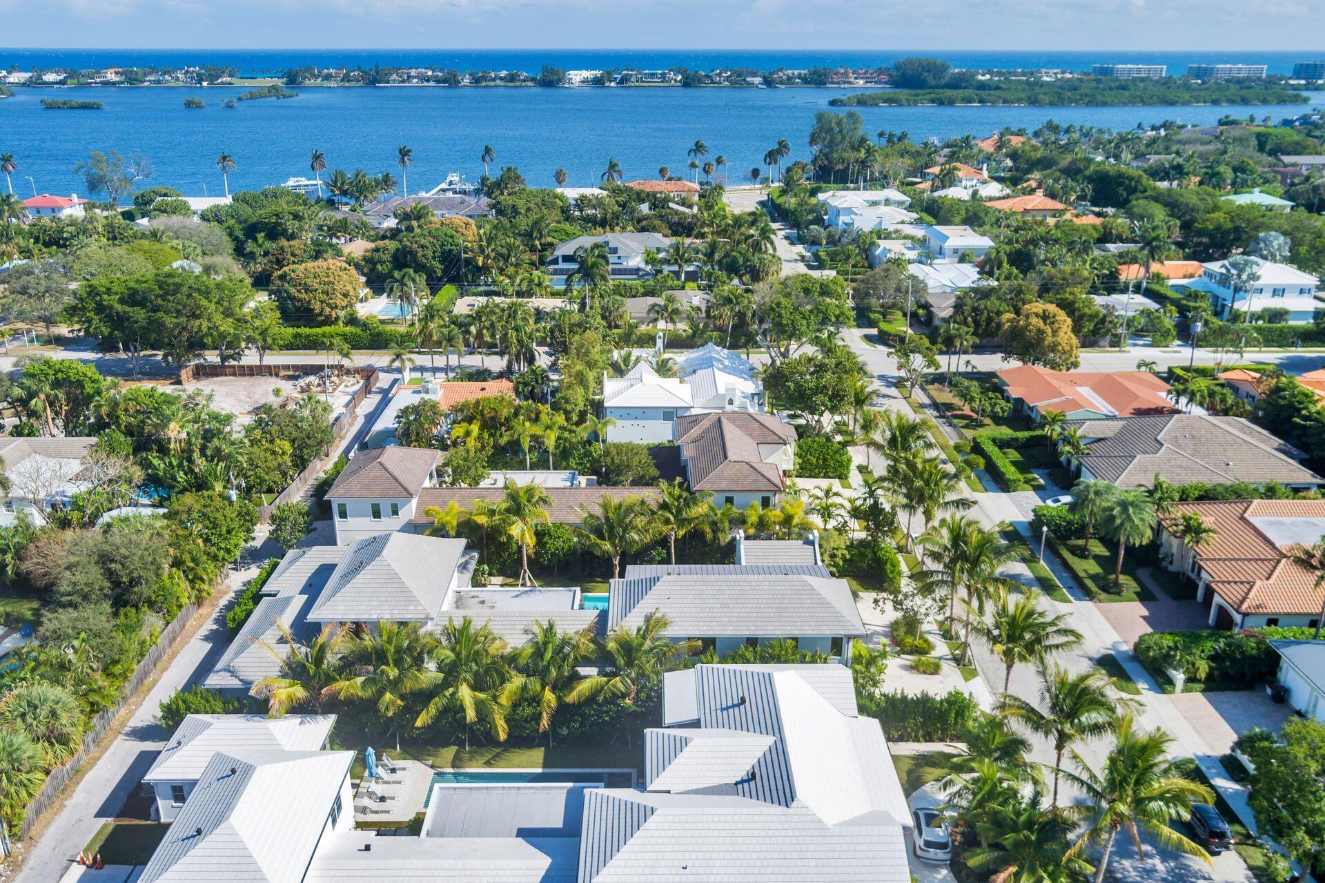 MIRAMAR SHORES - Residential