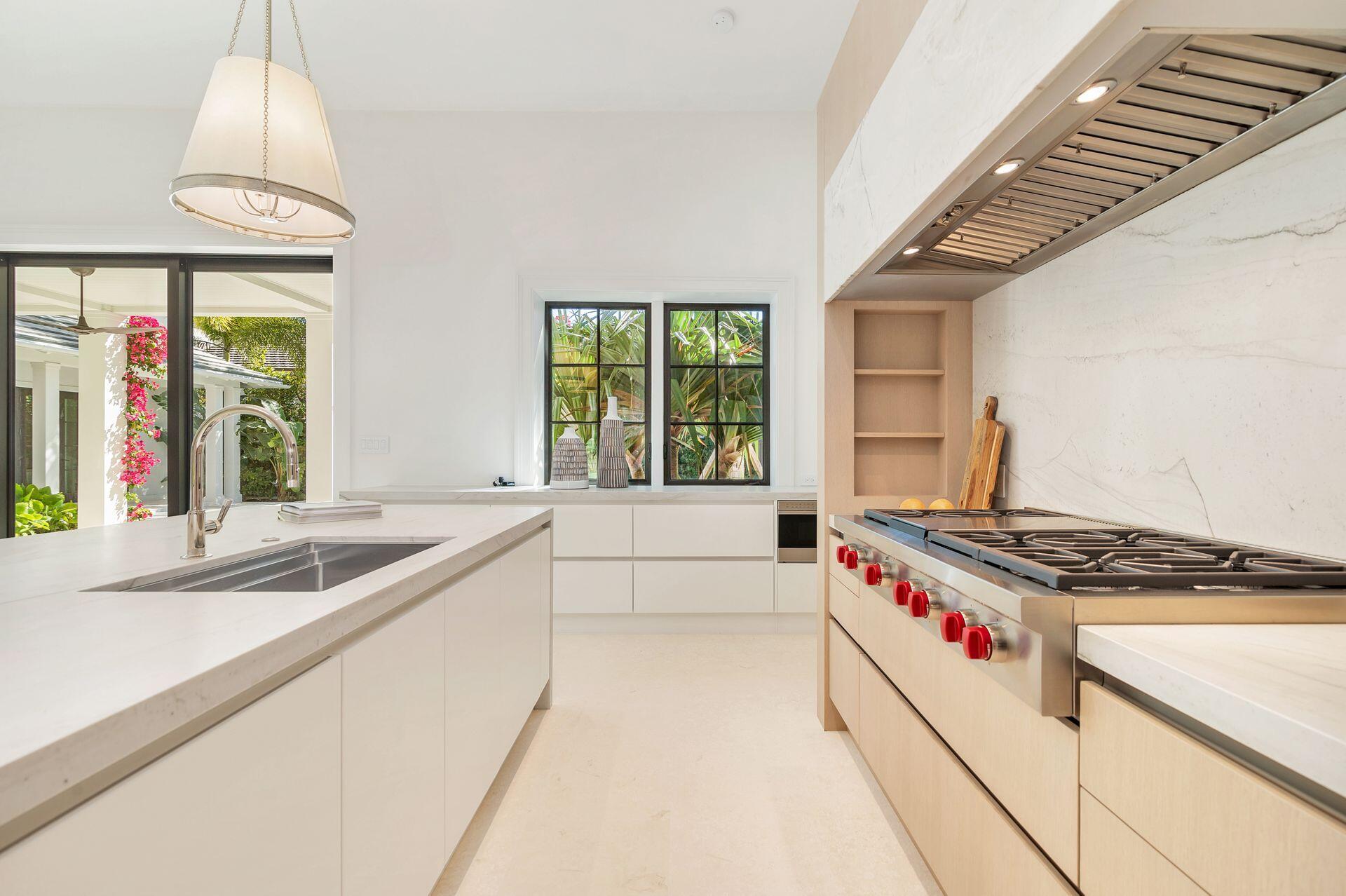 MIRAMAR SHORES - Residential