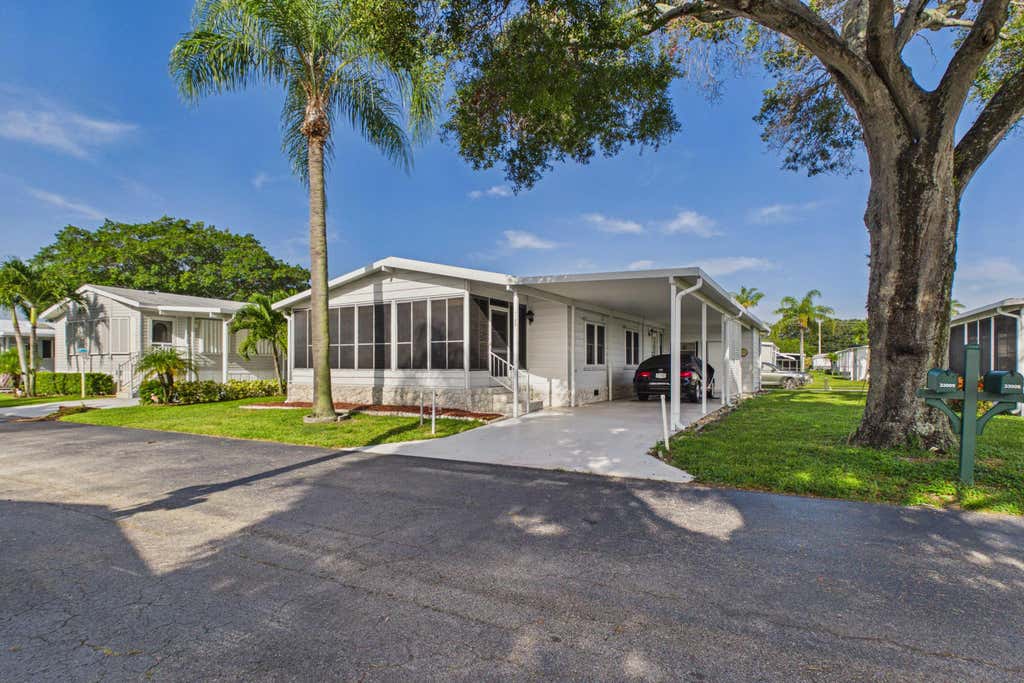 Photo of 33009 AZUA BAY, Boynton Beach, FL 33436 (MLS # B26055488)