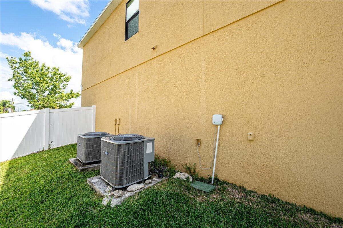 PORT ST LUCIE SECTION 25 - Residential