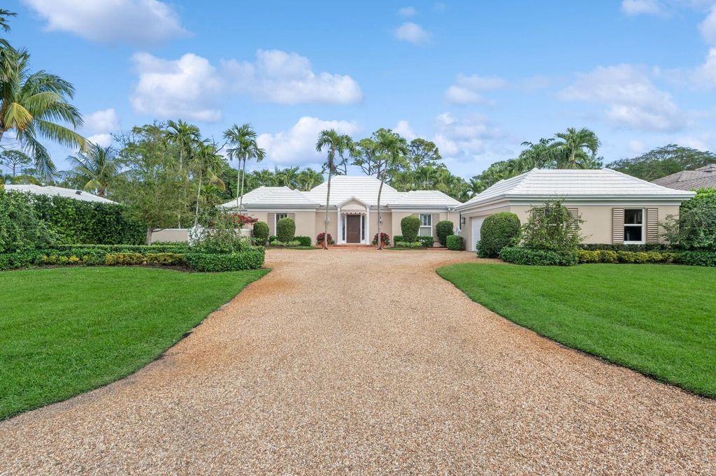 Photo of 11808 Dunes Road, Boynton Beach, FL 33436 (MLS # R11031514)