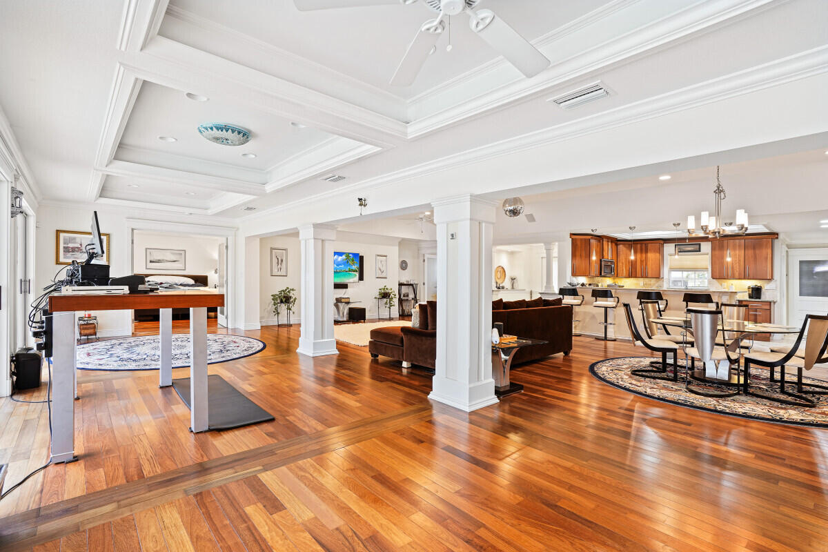 3521 SE Clubhouse Place