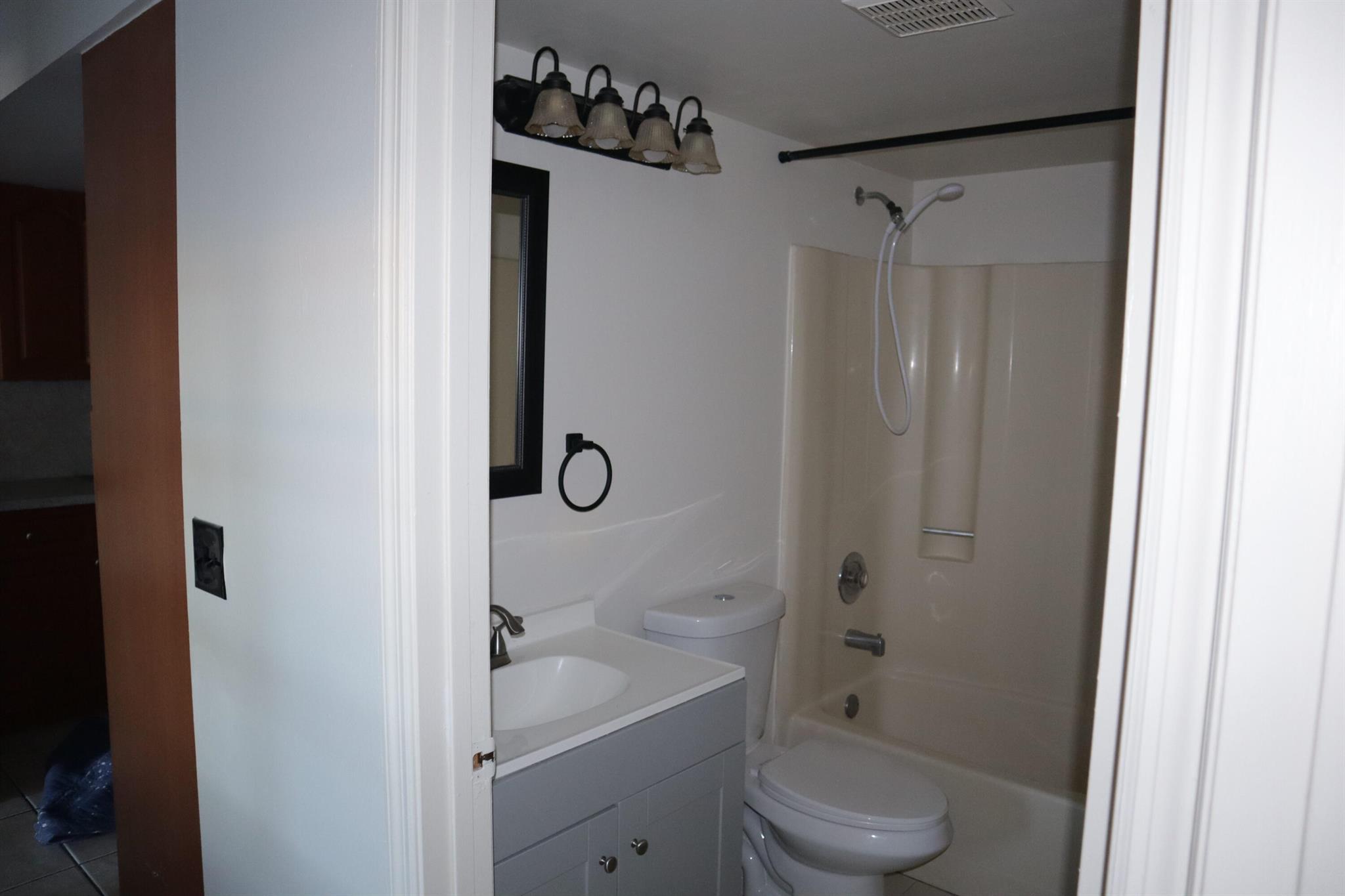 SEVEN SPRINGS 2 - Residential Lease