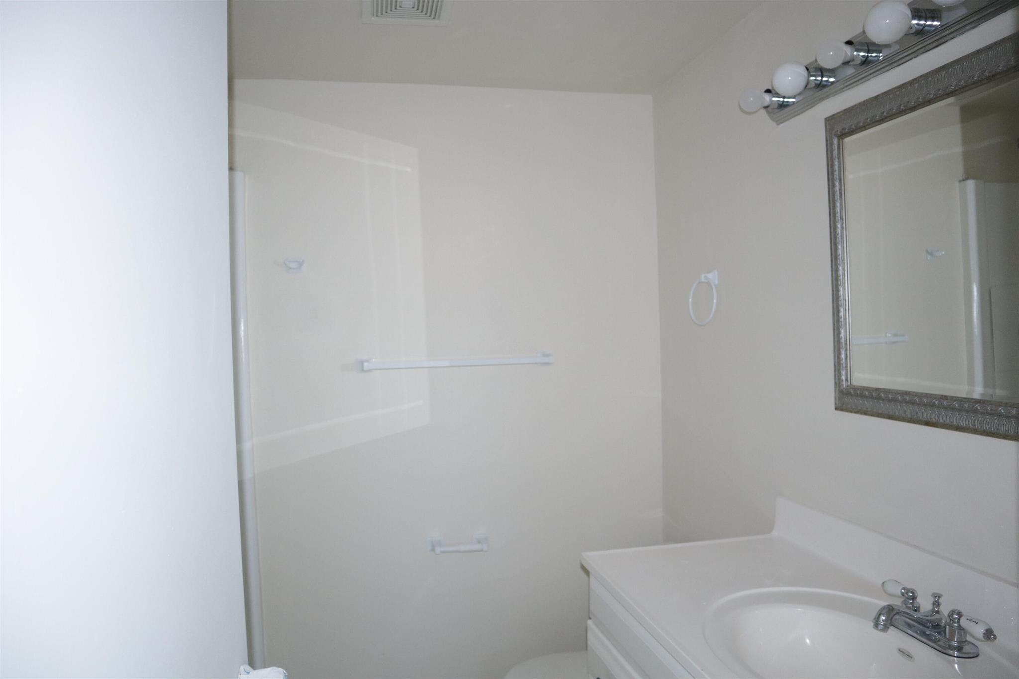 SEVEN SPRINGS 2 - Residential Lease