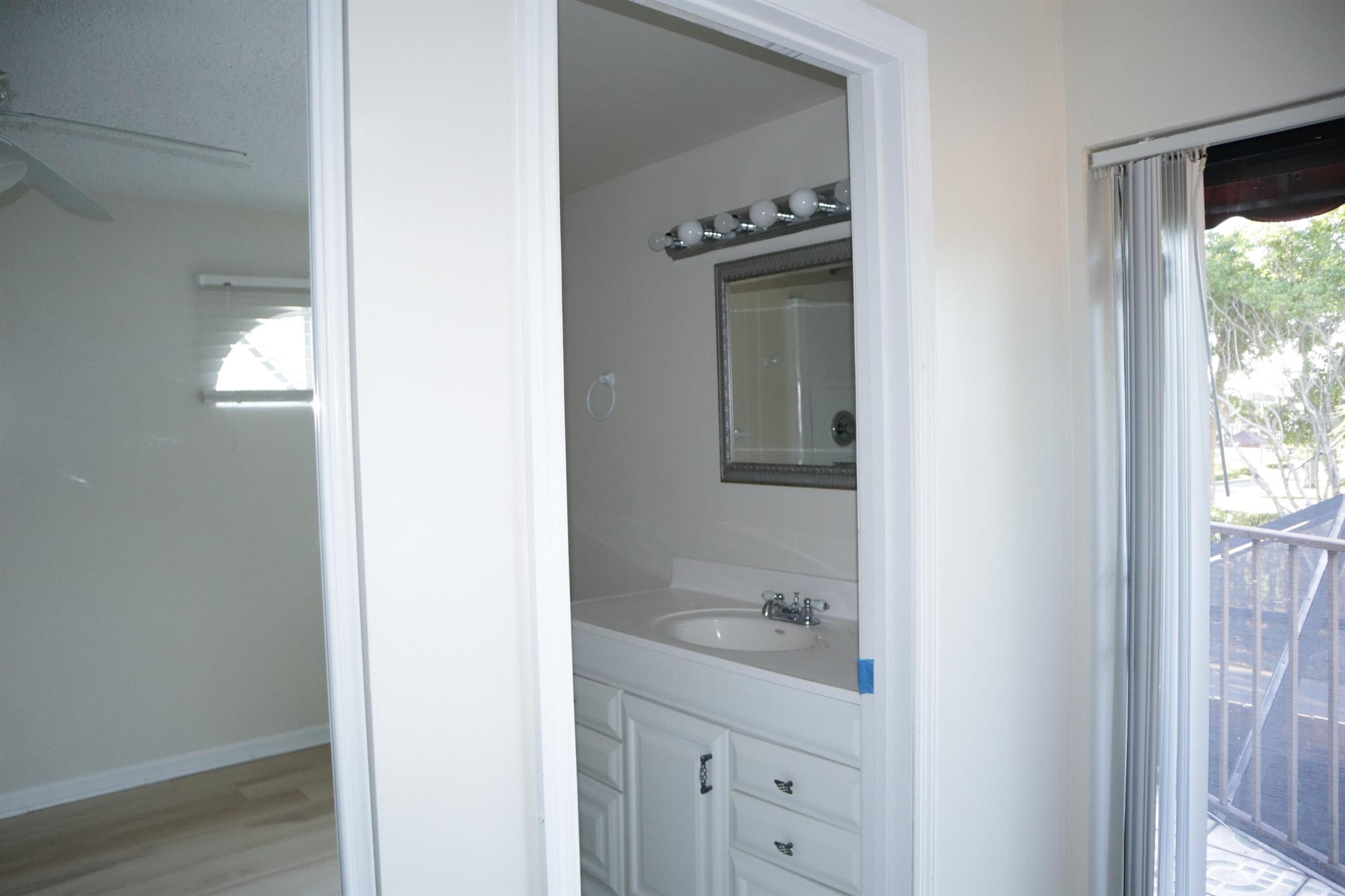 SEVEN SPRINGS 2 - Residential Lease