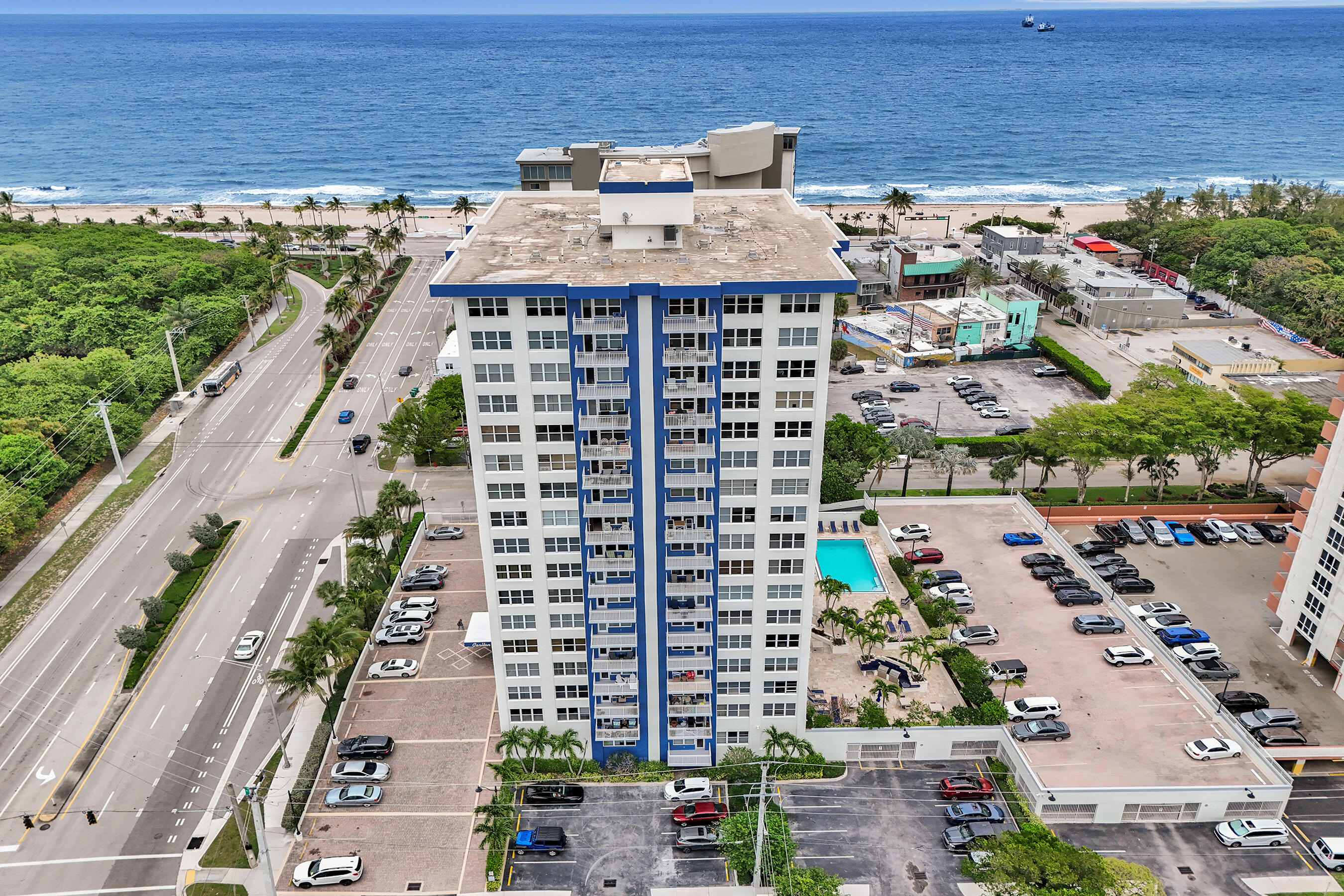 3000 E Sunrise Boulevard 14f, Fort Lauderdale, FL, 33304/$580,000 2 3000 E Sunrise Boulevard 14f