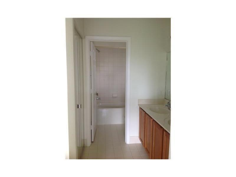 Thousand Oaks - Residential Lease