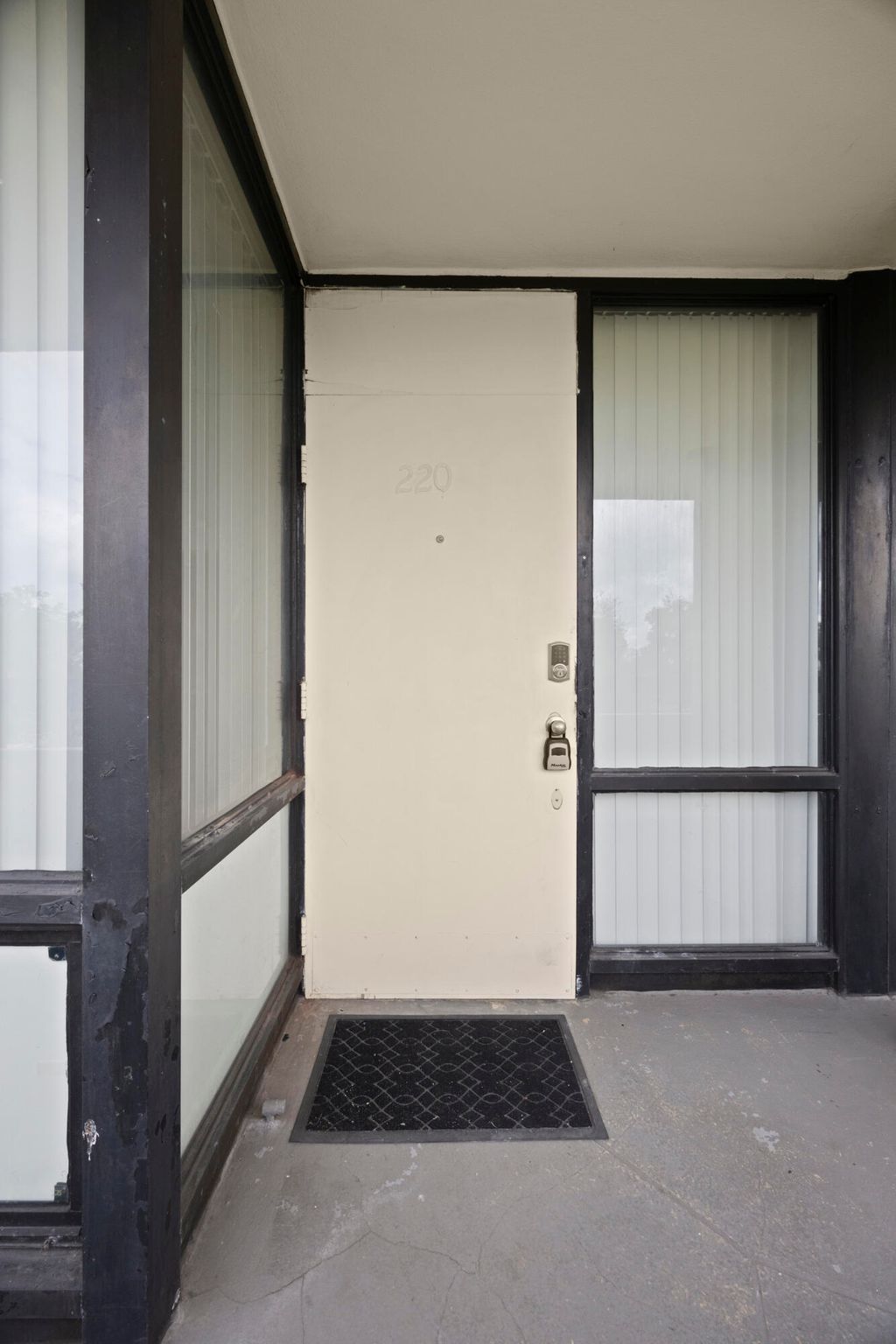 Photo of 1401 S Federal Highway #220, Boca Raton, FL 33432 (MLS # R11169250)