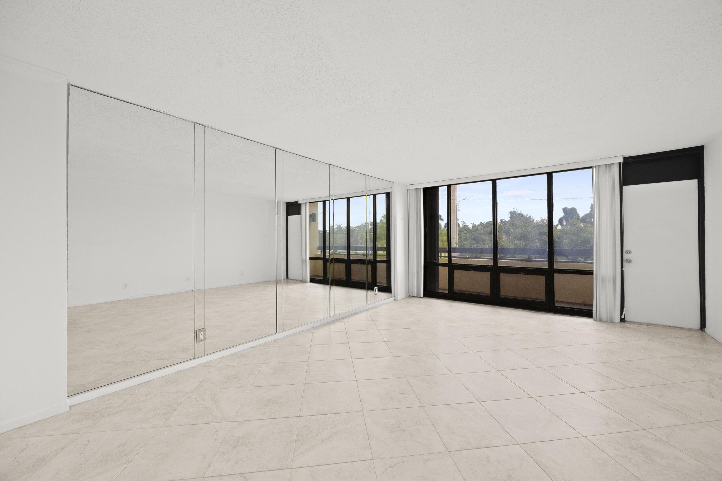 POINTE CONDO - Residential Lease