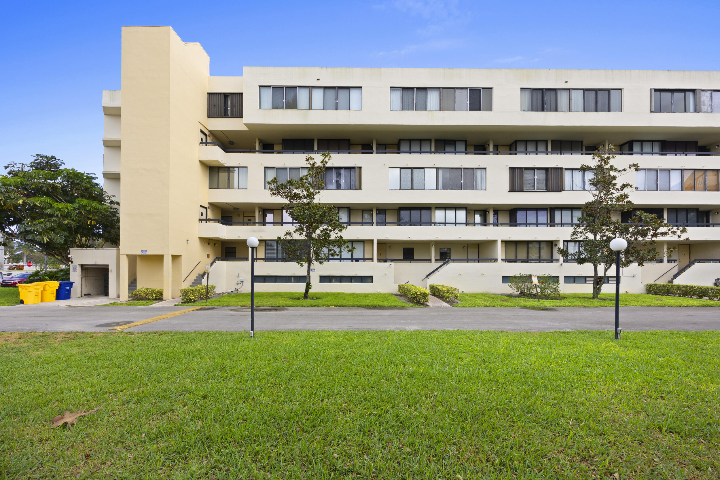 POINTE CONDO - Residential Lease