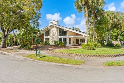 Tiny photo for 3870 N 31ST Terrace, Hollywood, FL 33021 (MLS # B26080409)