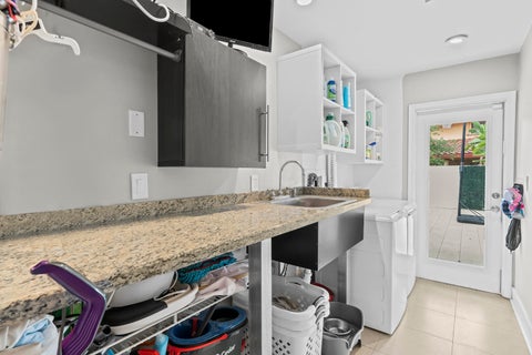 Tiny photo for 3870 N 31ST Terrace, Hollywood, FL 33021 (MLS # B26080409)