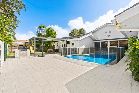 Tiny photo for 3870 N 31ST Terrace, Hollywood, FL 33021 (MLS # B26080409)