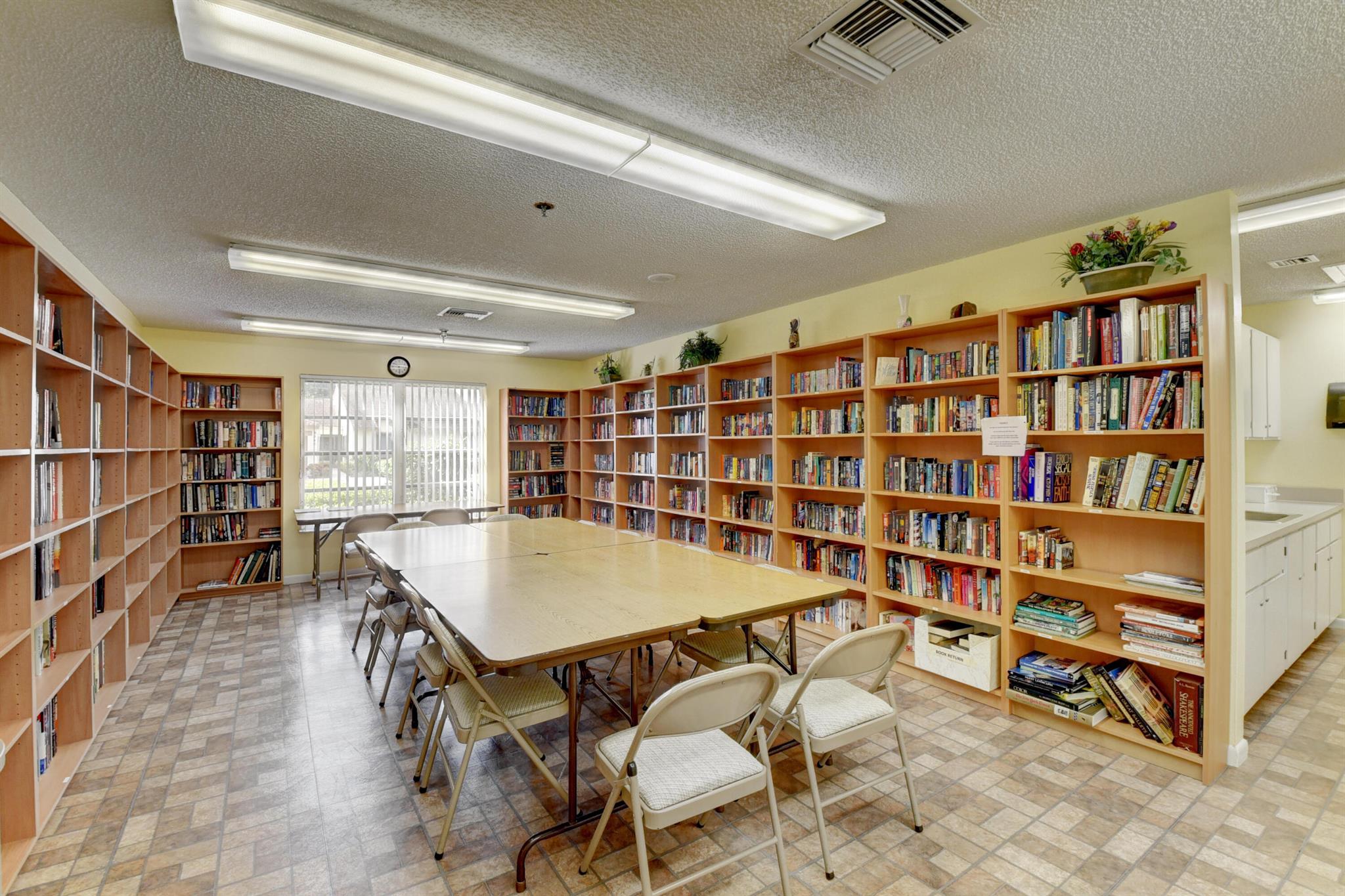 WHISPER WALK/SUMMERWINDS - Residential