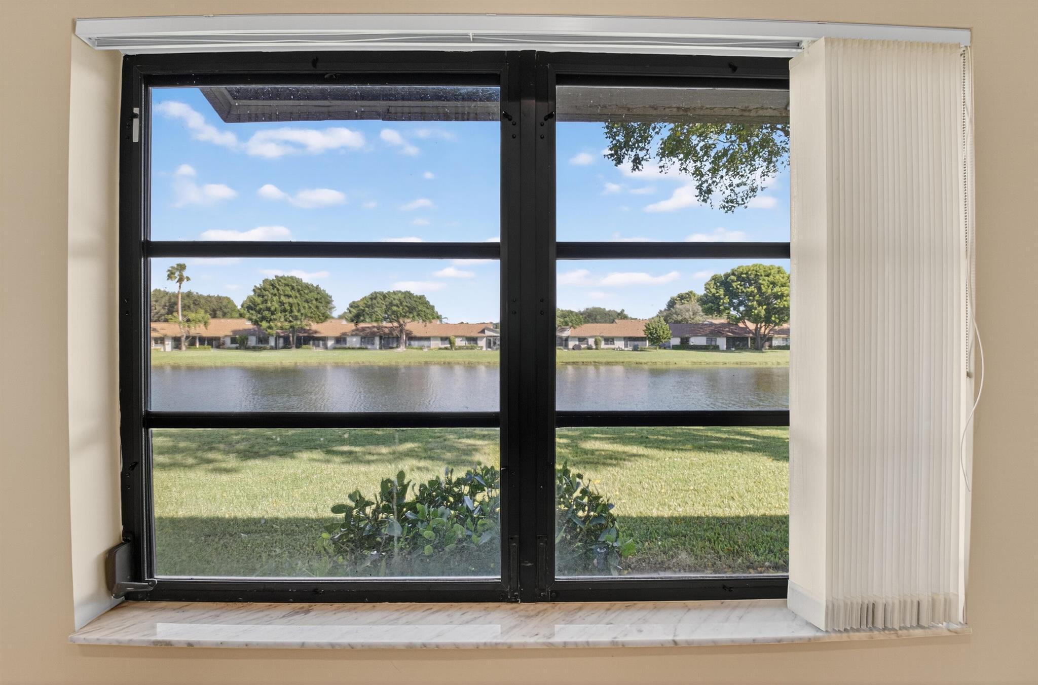 WHISPER WALK/SUMMERWINDS - Residential