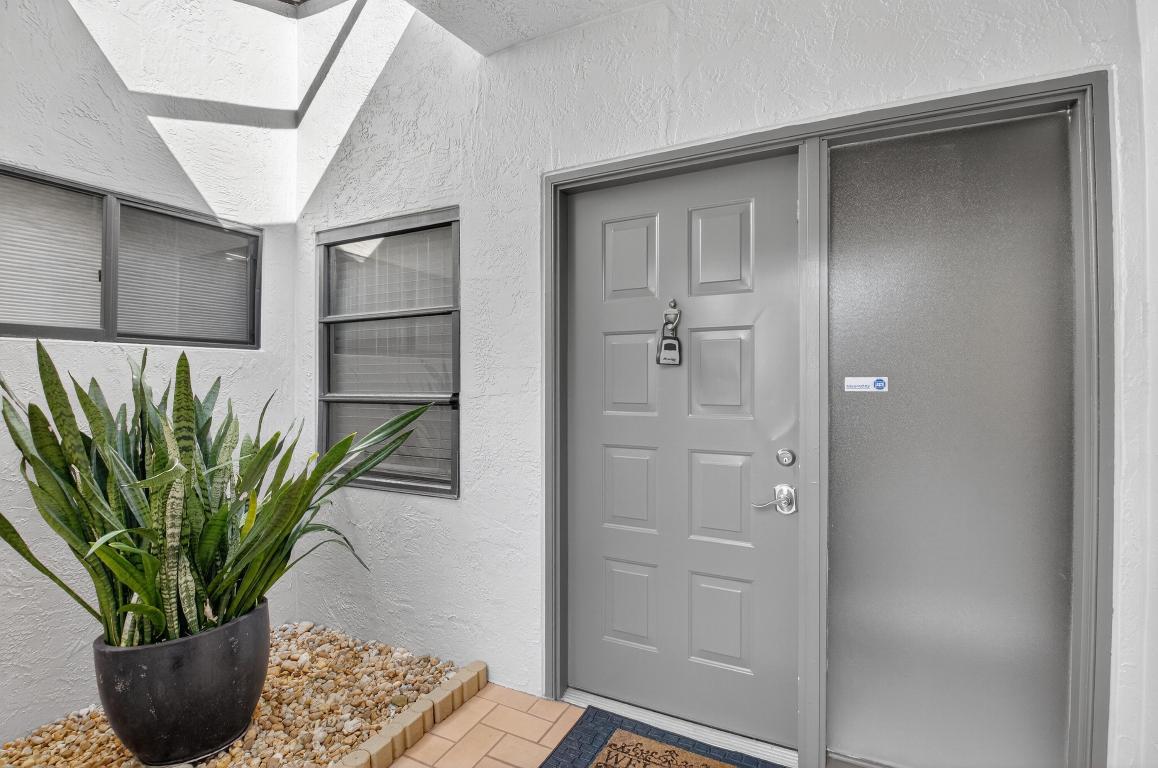 8205 Springview Terrace