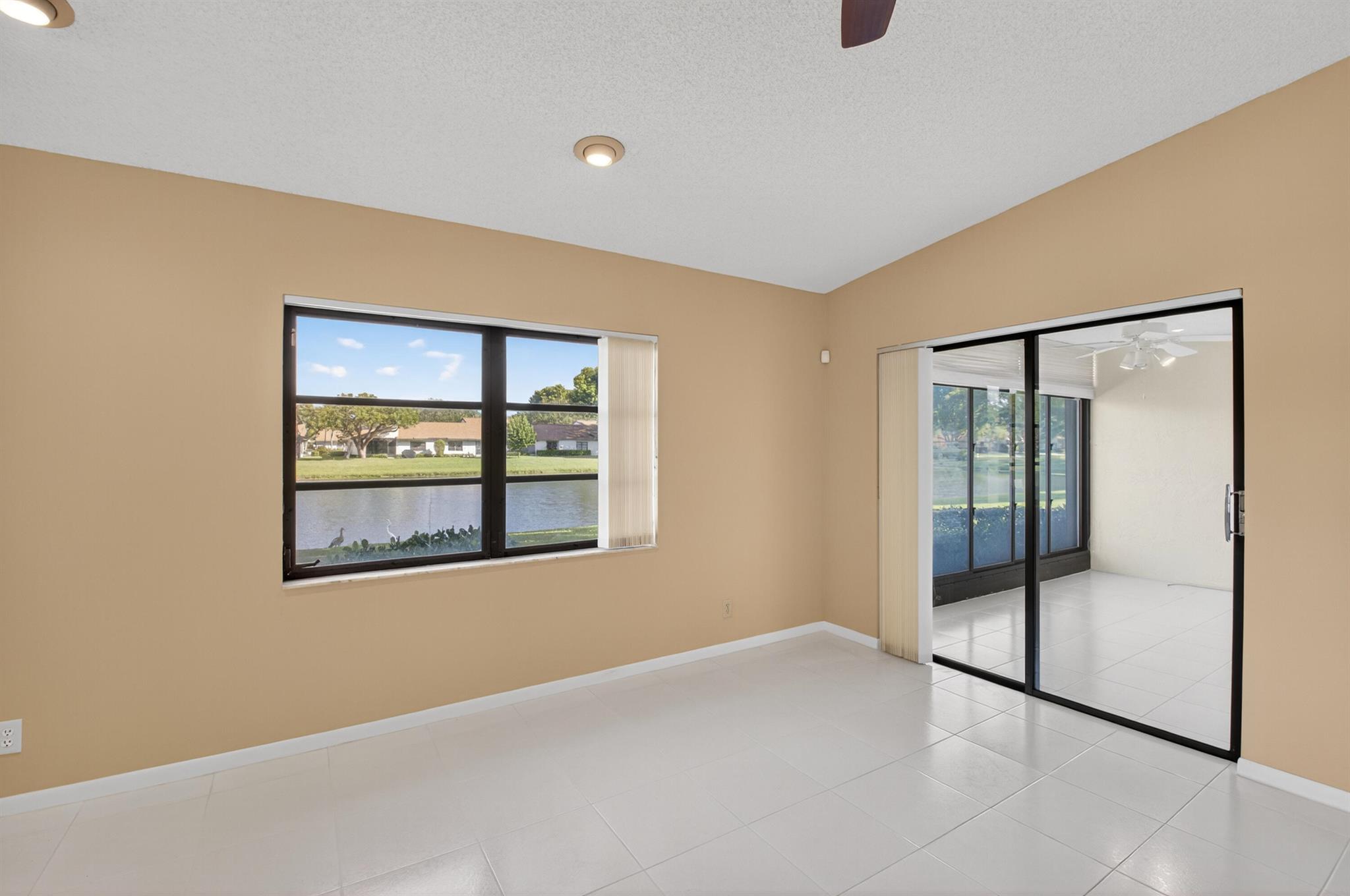 WHISPER WALK/SUMMERWINDS - Residential