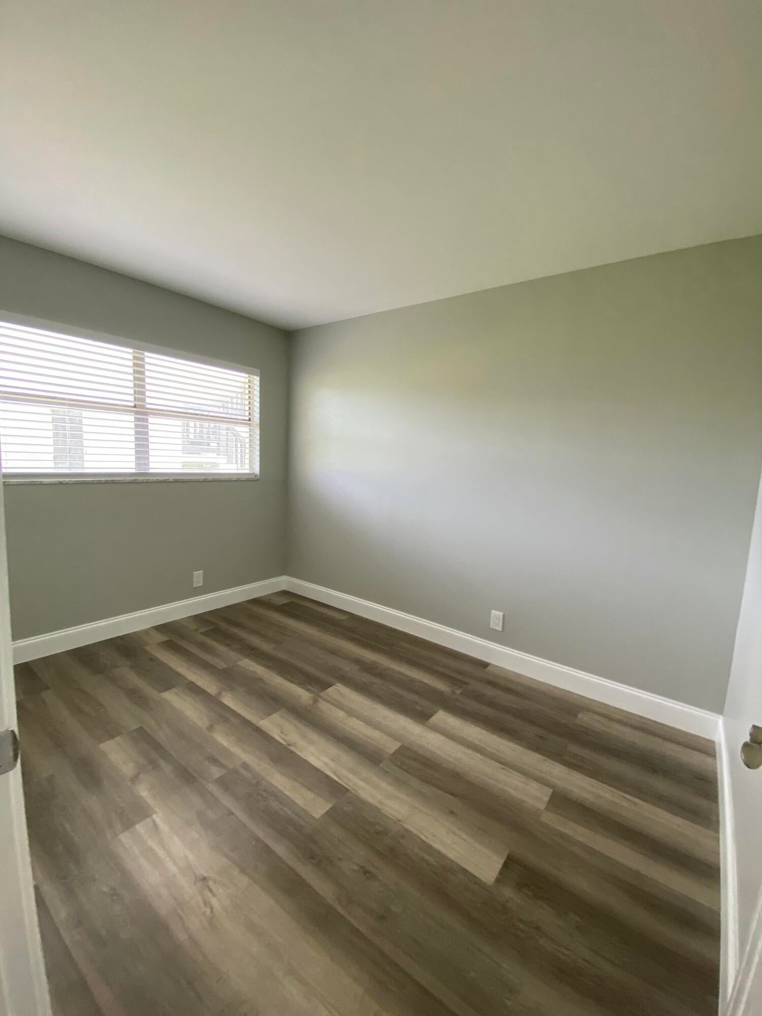1420 NW 2ND Street E103