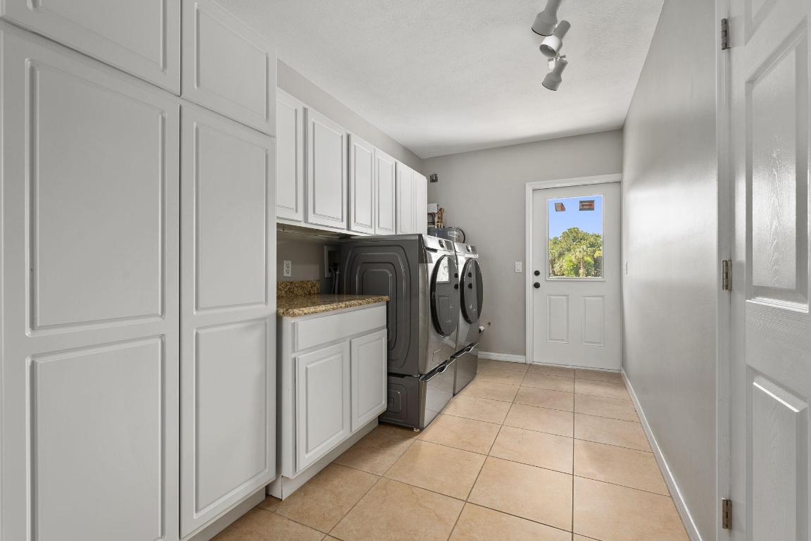 Palm City Farms - Residential