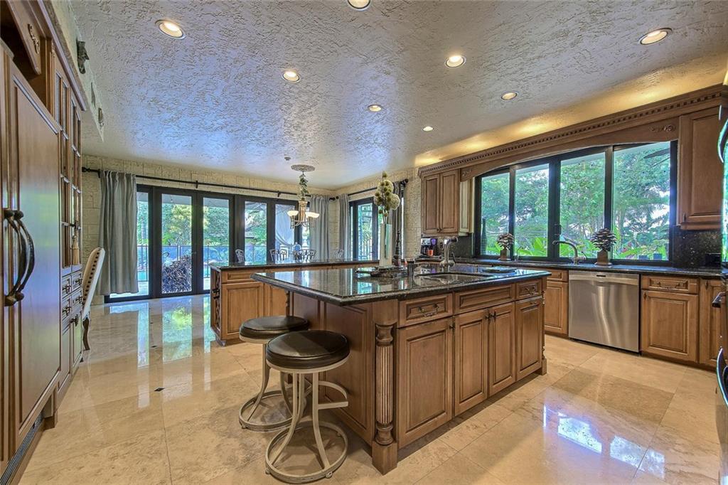 Maplewood 80-37 B - Residential