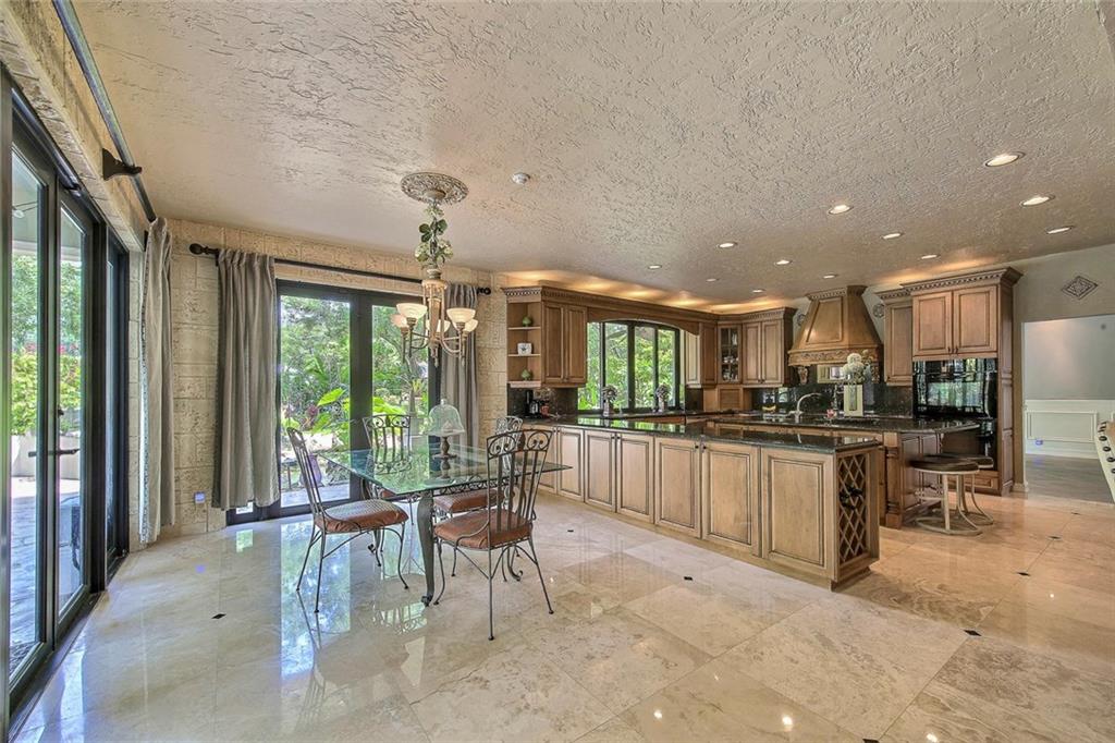 Maplewood 80-37 B - Residential