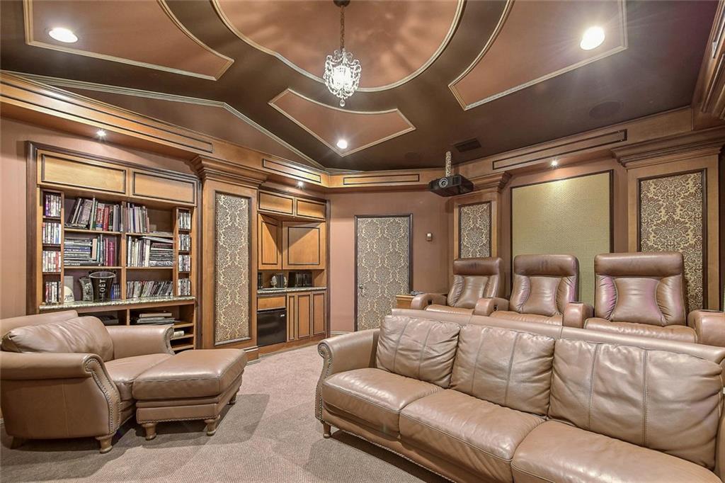 Maplewood 80-37 B - Residential