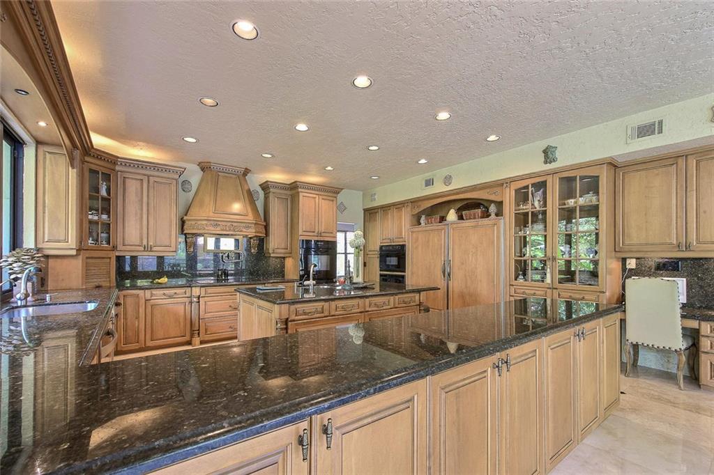 Maplewood 80-37 B - Residential