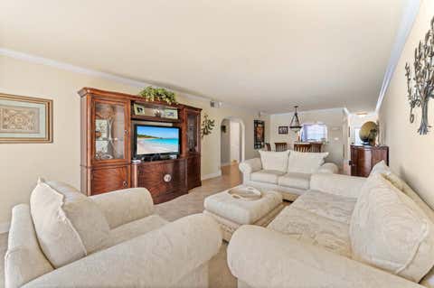 Tiny photo for 3204 Portofino Point #H2, Coconut Creek, FL 33066 (MLS # R11159514)