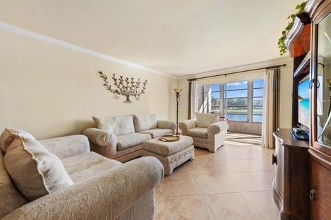 Tiny photo for 3204 Portofino Point #H2, Coconut Creek, FL 33066 (MLS # R11159514)