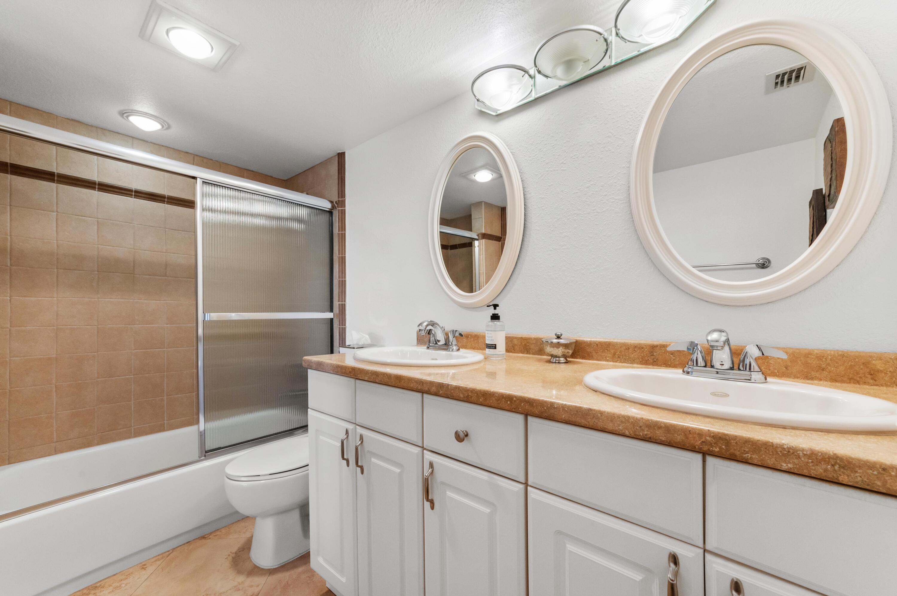 WYNMOOR VILLAGE - Residential