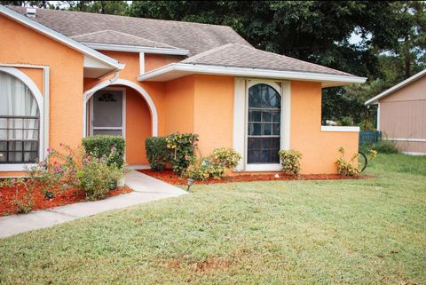 A home in Port St Lucie