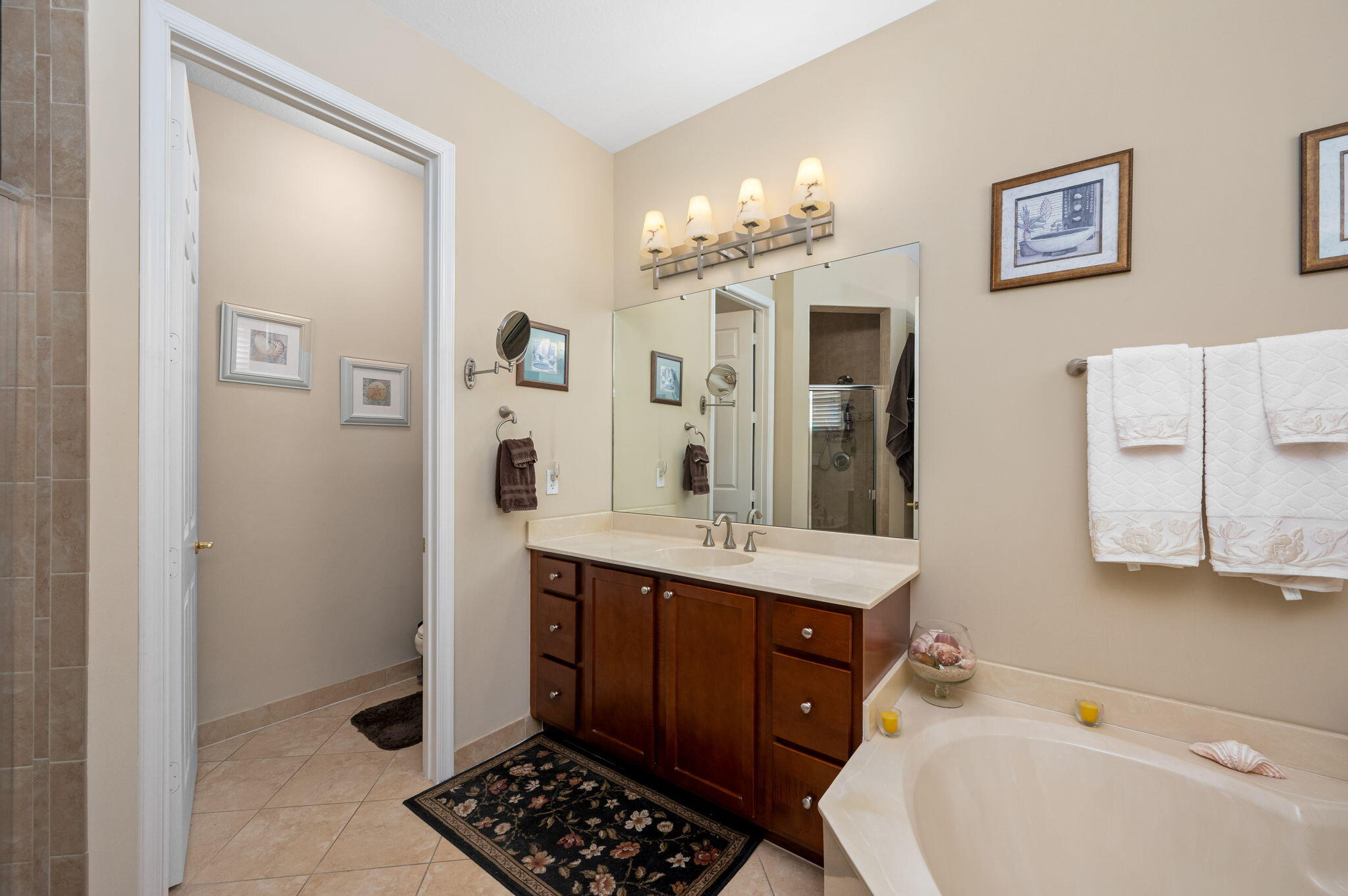 VIZCAYA FALLS PLAT 3 - Residential