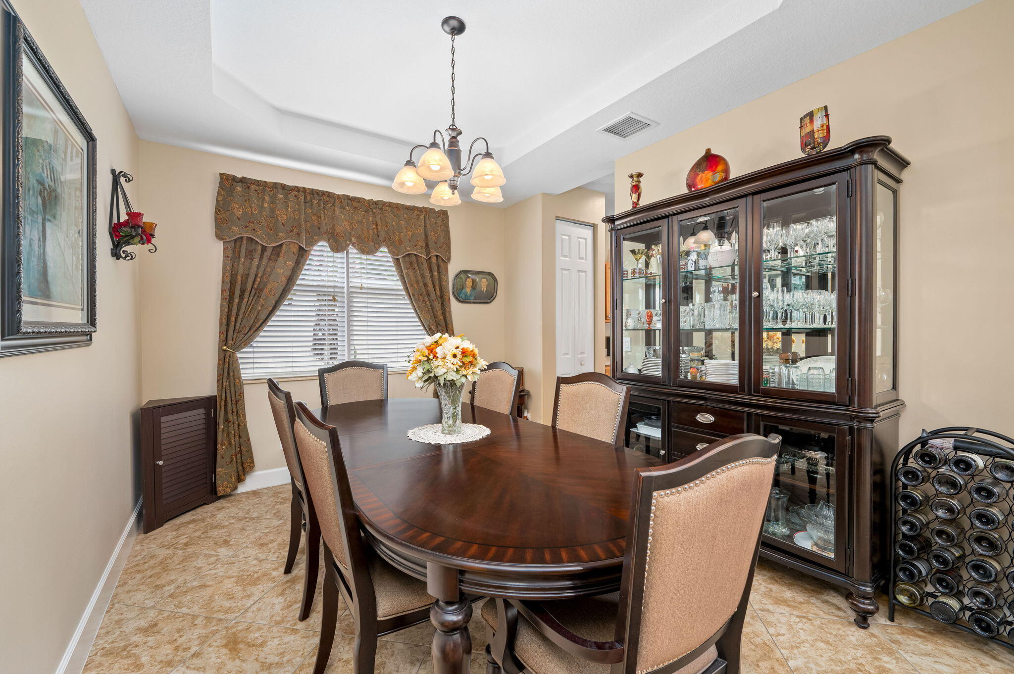 VIZCAYA FALLS PLAT 3 - Residential