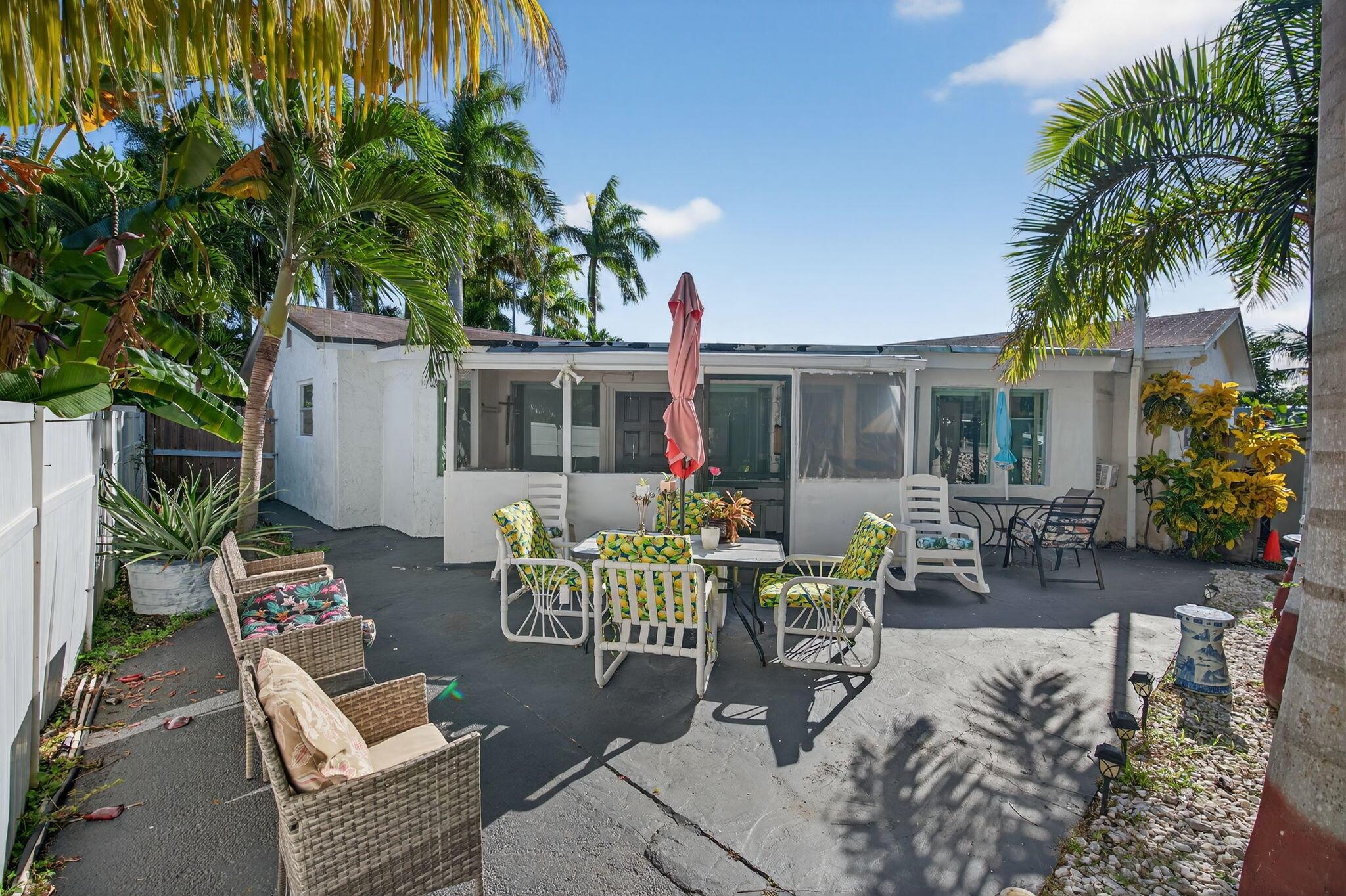 PALM BEACH LAKES SOUTH 2 - Residential