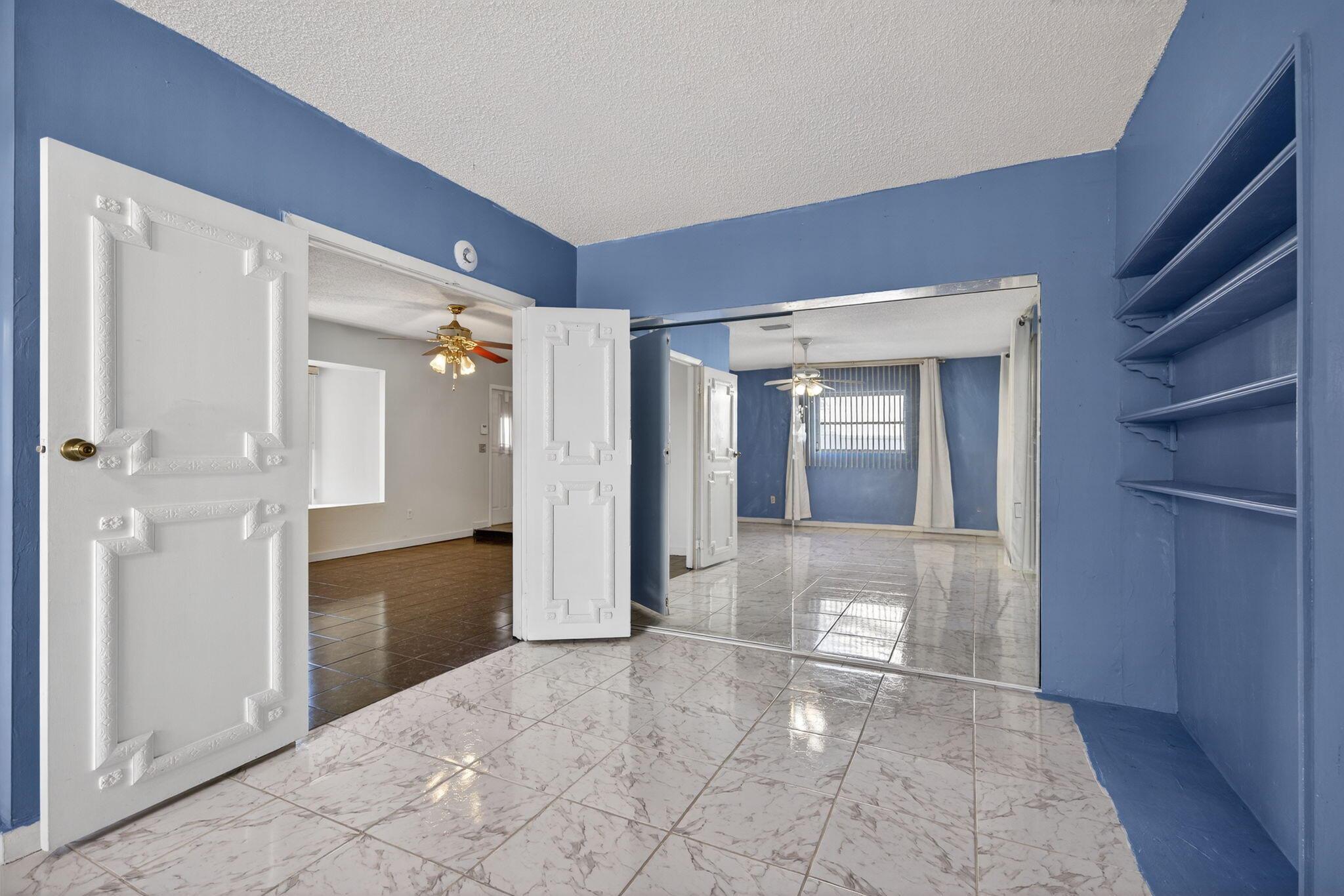 PALM BEACH LAKES SOUTH 2 - Residential