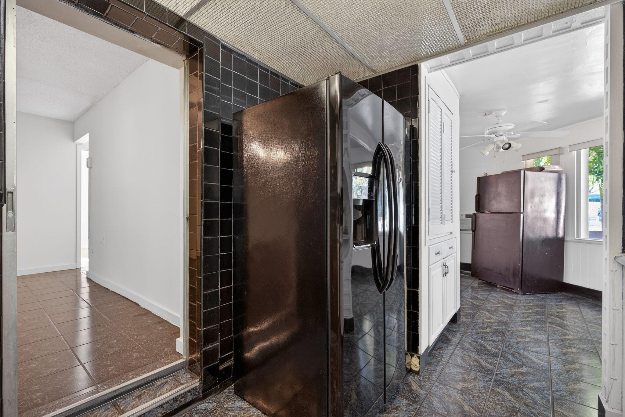 PALM BEACH LAKES SOUTH 2 - Residential