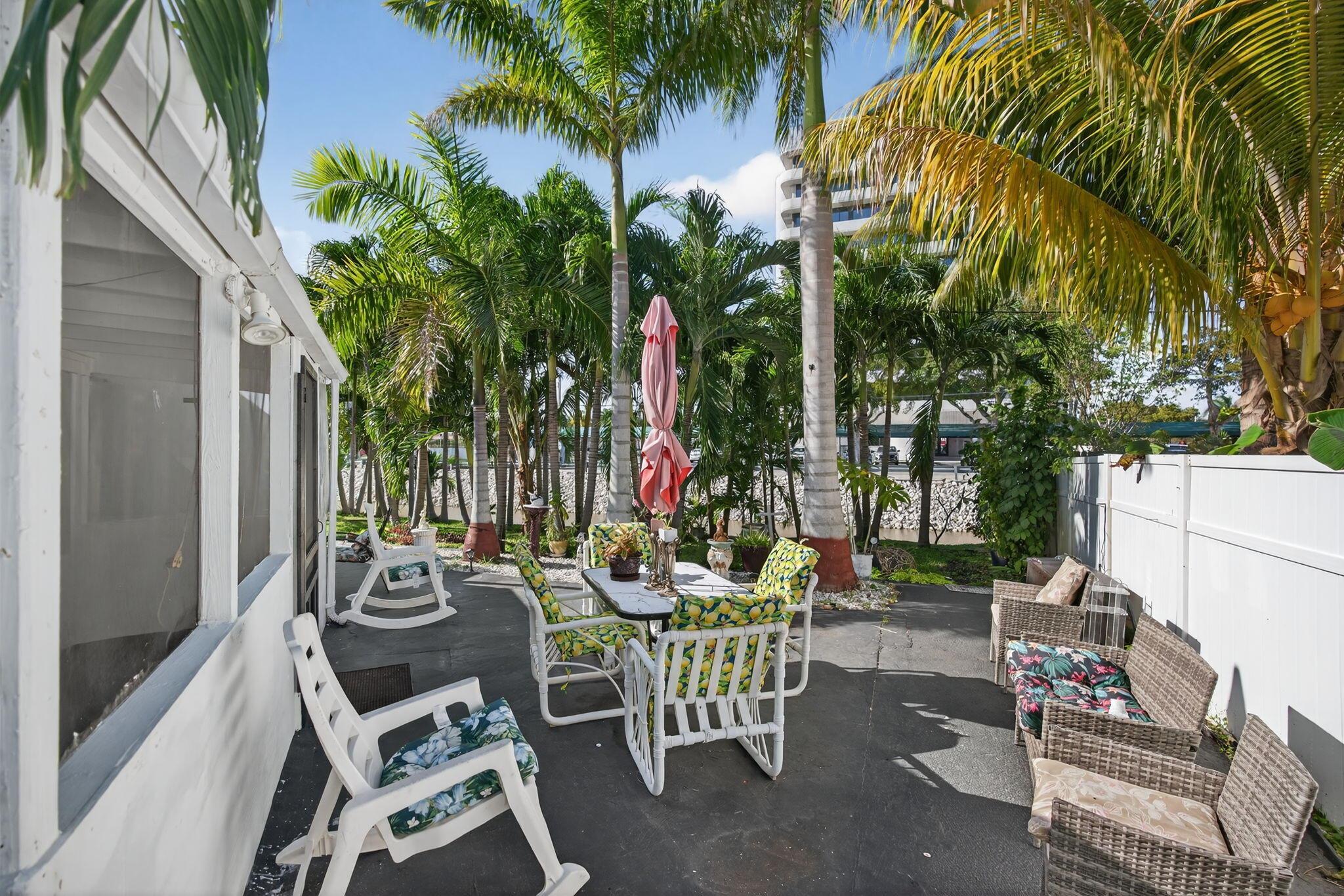 PALM BEACH LAKES SOUTH 2 - Residential