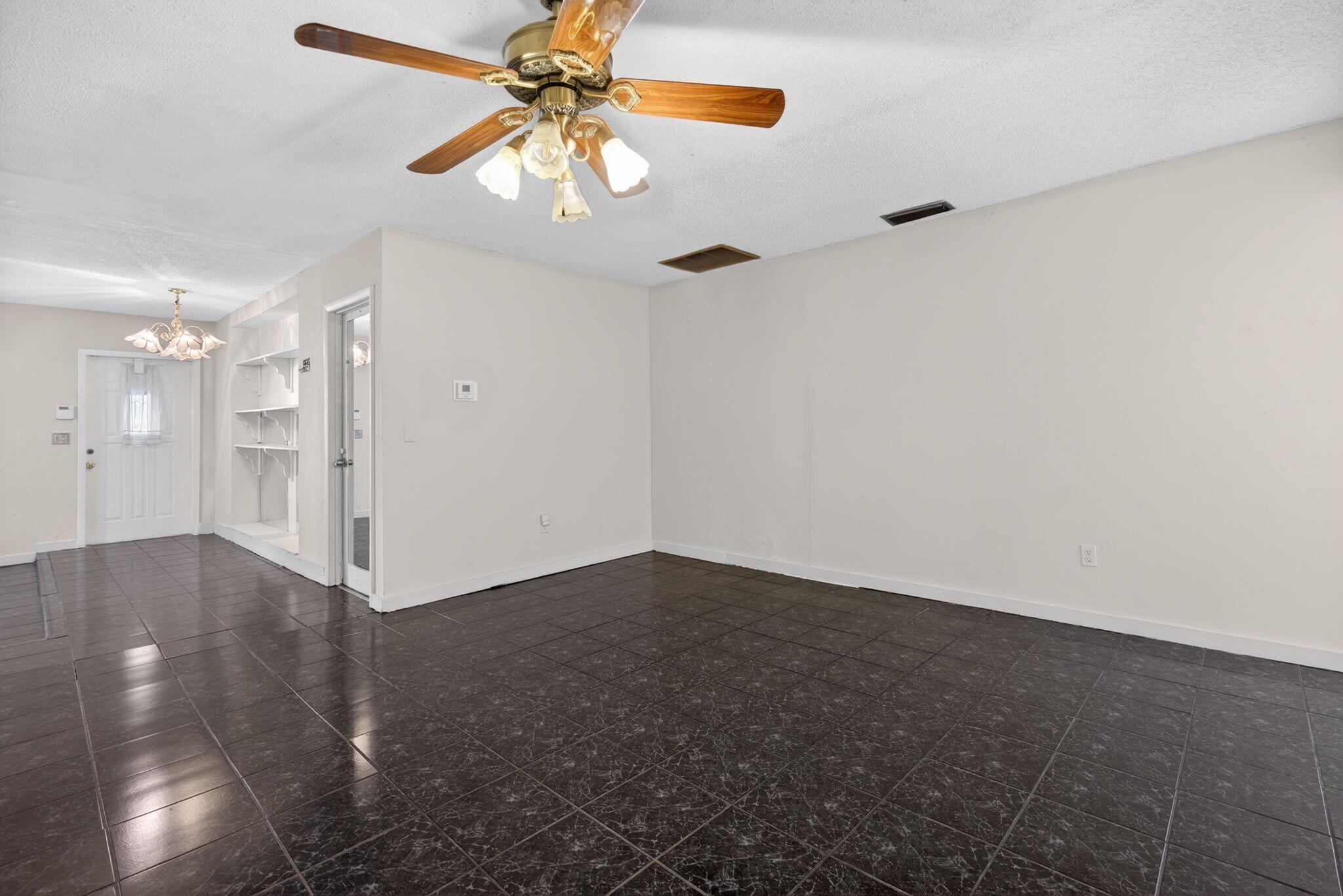 PALM BEACH LAKES SOUTH 2 - Residential