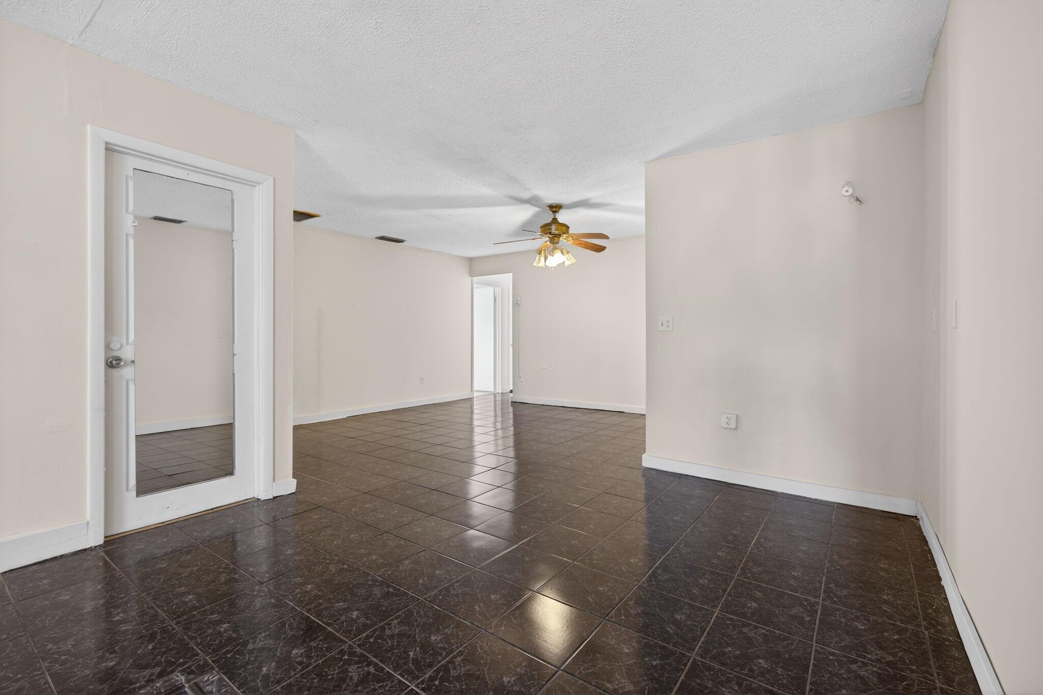 PALM BEACH LAKES SOUTH 2 - Residential