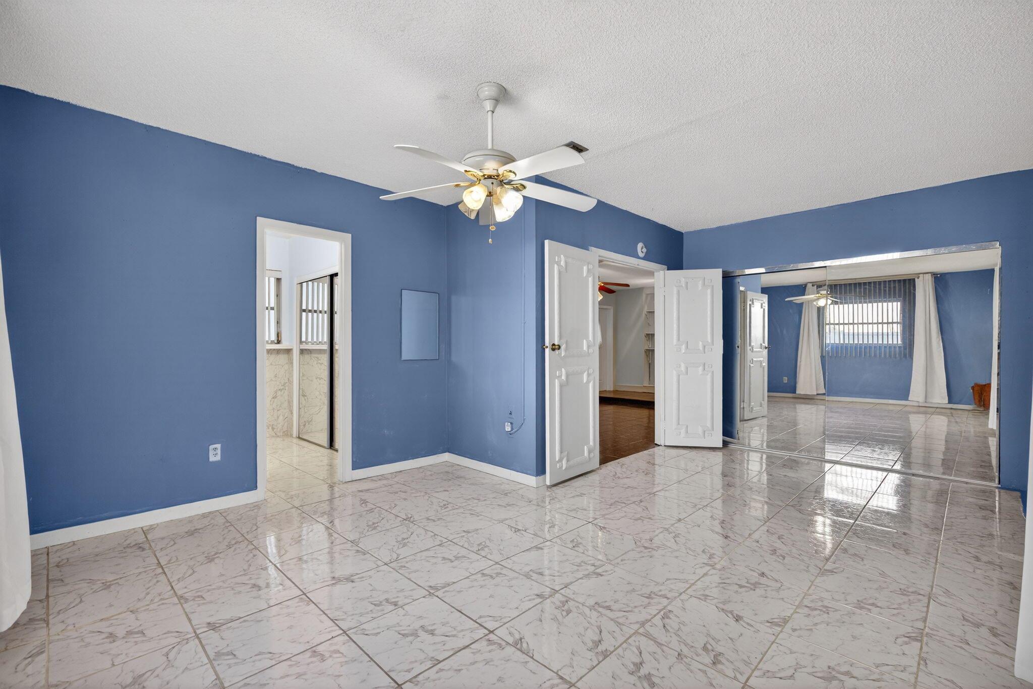 PALM BEACH LAKES SOUTH 2 - Residential