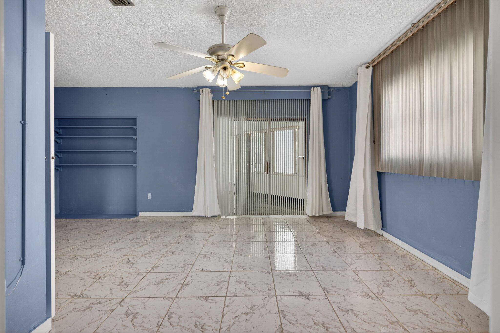 PALM BEACH LAKES SOUTH 2 - Residential