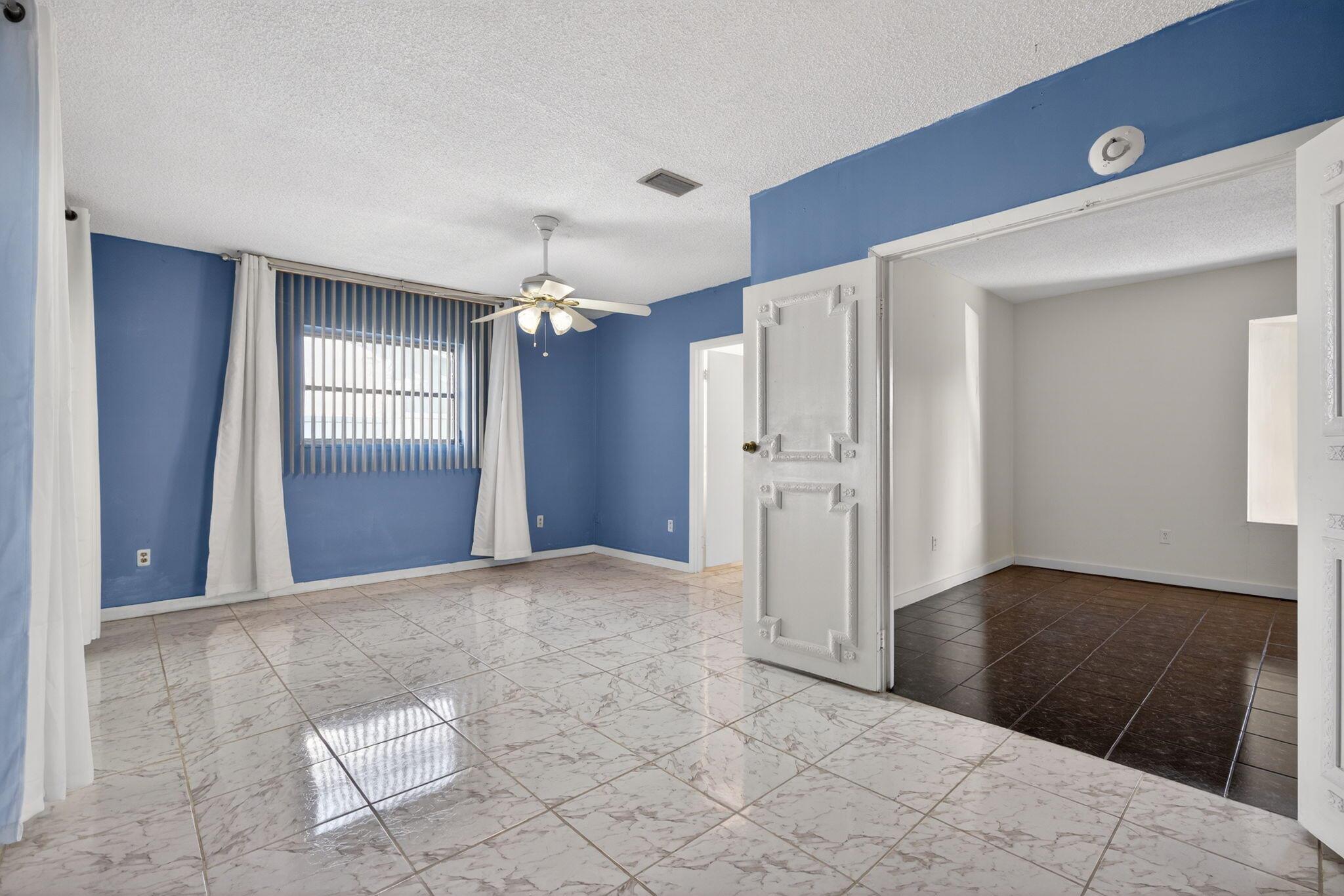 PALM BEACH LAKES SOUTH 2 - Residential