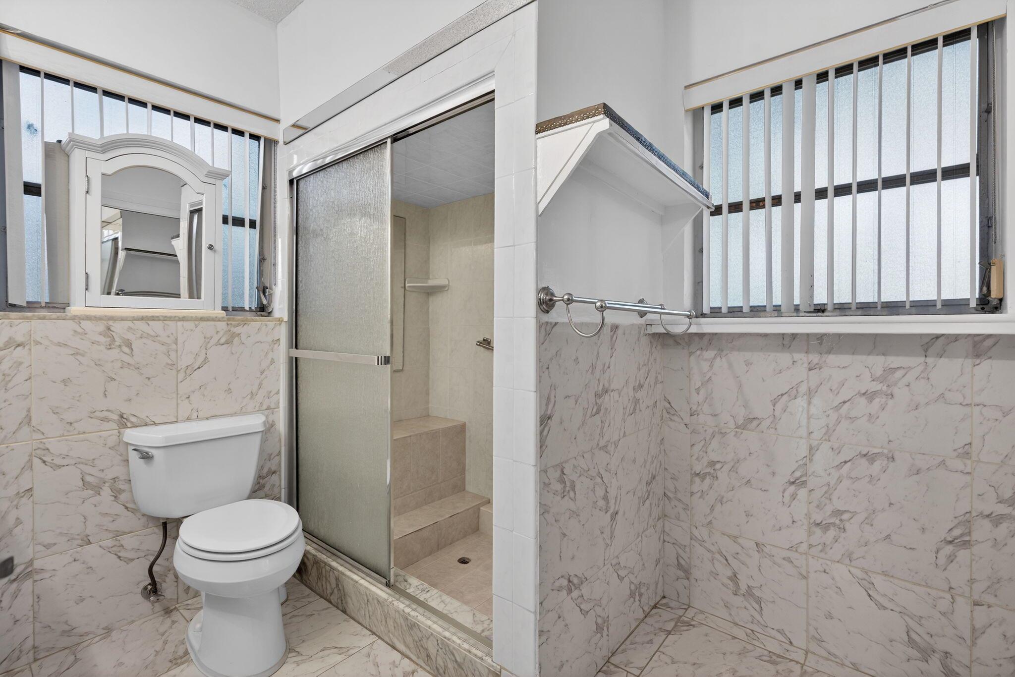 PALM BEACH LAKES SOUTH 2 - Residential