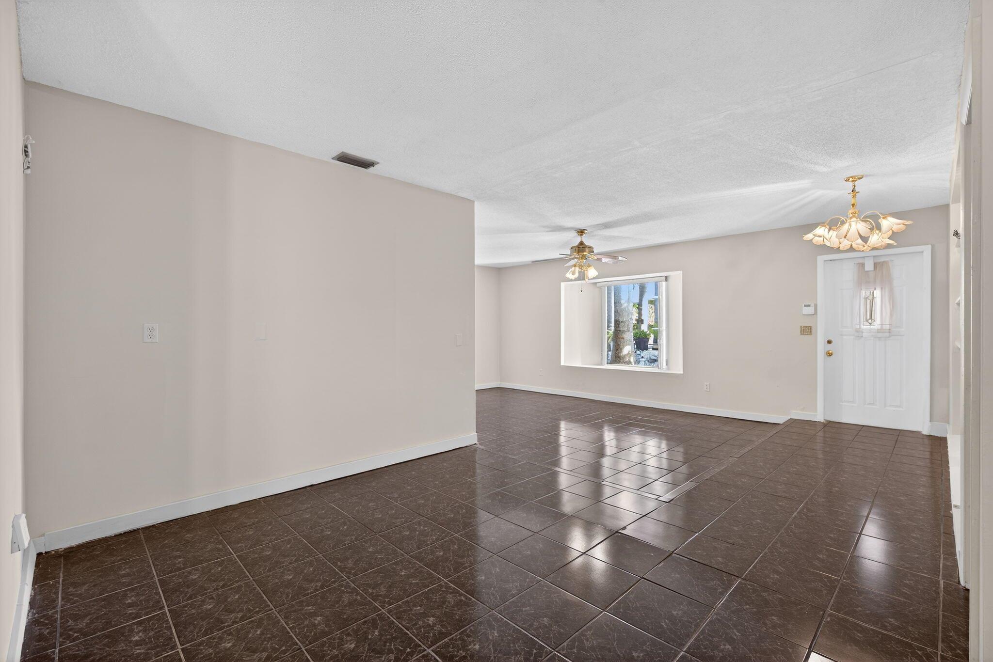 PALM BEACH LAKES SOUTH 2 - Residential