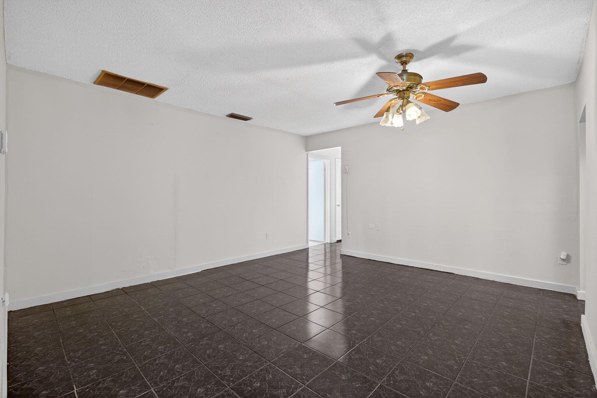 PALM BEACH LAKES SOUTH 2 - Residential